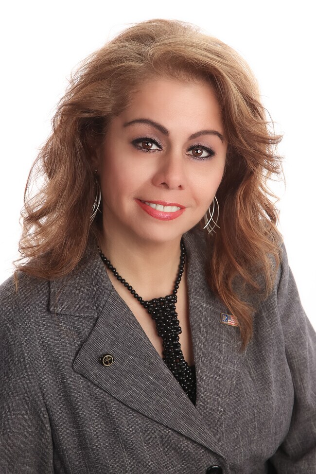 Mona Oshana