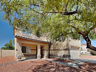 5702 N 73rd Ln, Glendale, AZ 85303