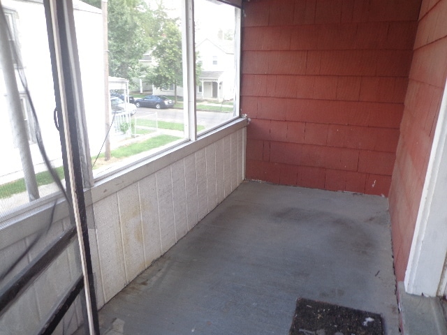 Private screened porch