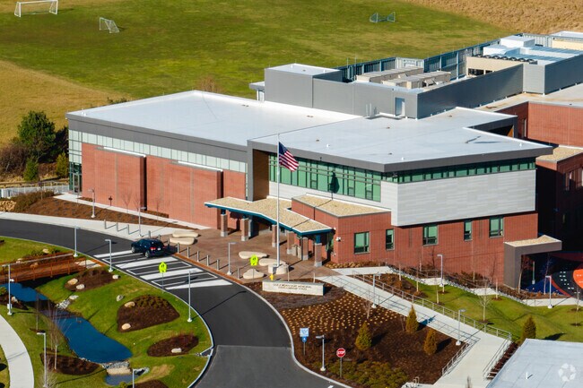 Amesbury Elementary School provides a well-rounded education and promotes academic excellence.