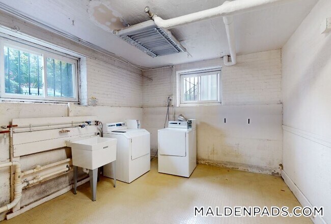 120 Summer St unit 2, Malden, MA 02148 - photo 2