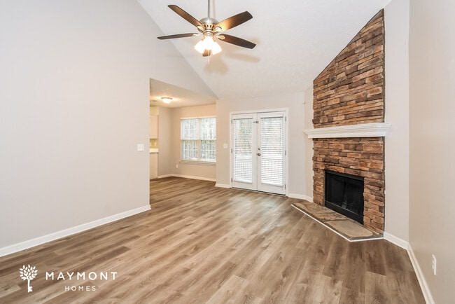 329 Hillcrest Ln, Canton, GA 30115 - photo 6