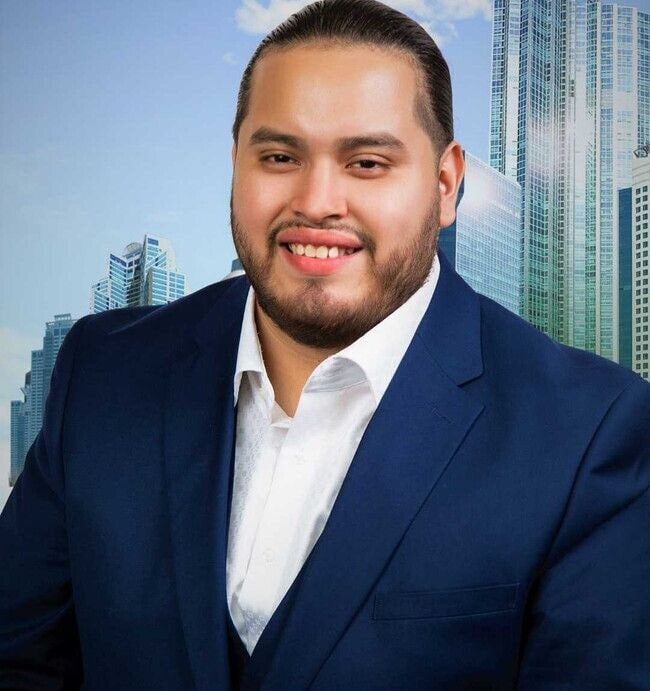 Agent Photo