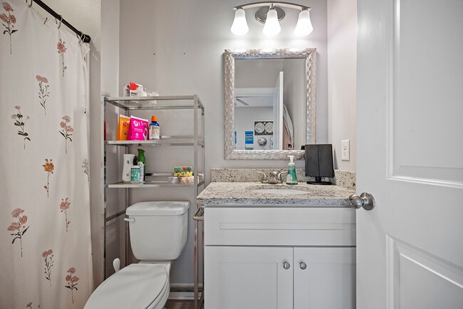 805 Lafayette St unit Bedroom D, Williamsburg, VA 23185 - photo 4