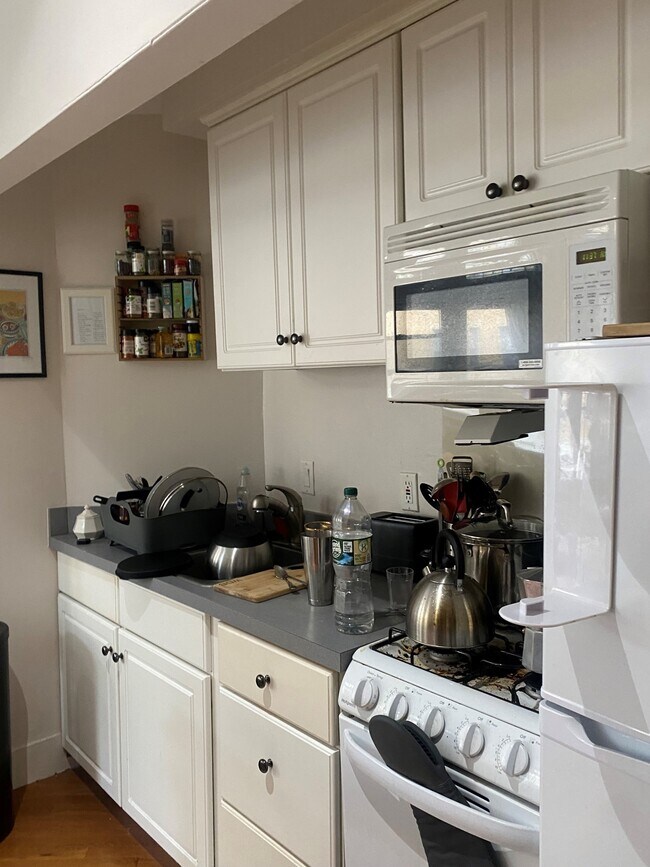 1 Symphony Rd unit 1, Boston, MA 02115 - photo 2