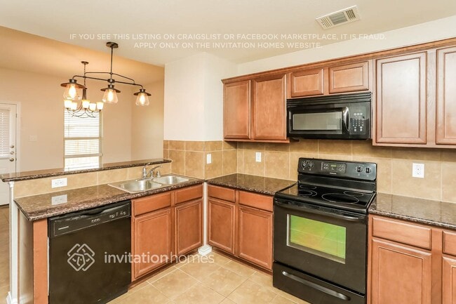 235 Old Spanish Trail, Waxahachie, TX 75167 - photo 5