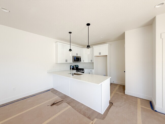 1893 N 70 W, Tooele, UT 84074 - photo 5