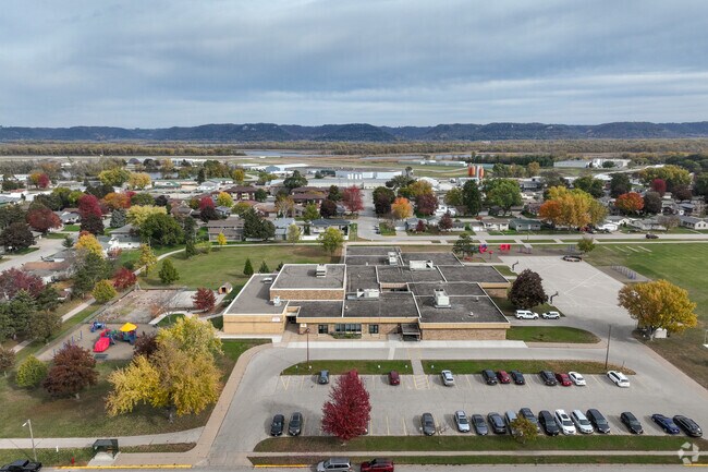 Goodview Elementary School