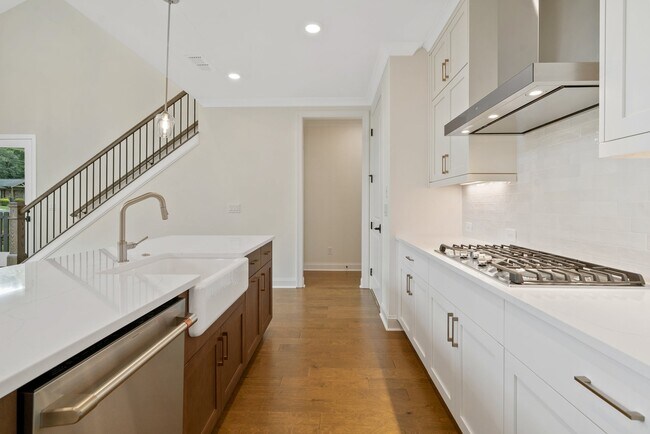 550 Pilgrim Mill Rd unit 36452908, Cumming, GA 30040 - photo 6