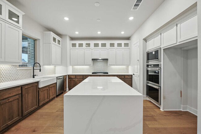 1018 Monterra Way unit 37353619, Fate, TX 75087 - photo 2