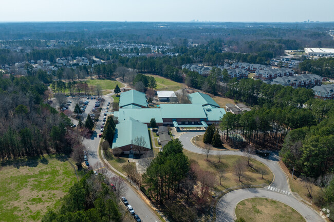 According to Niche.Com, Wildwood Forest Elementary has a student-teacher ratio of 11 to 1.