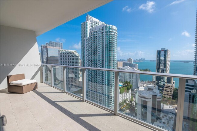 1010 Brickell Ave unit 2904, Miami, FL 33131 - photo 2