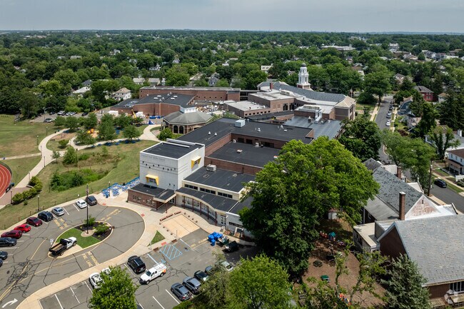 Highland Park Middle School, Highland Park, NJ.