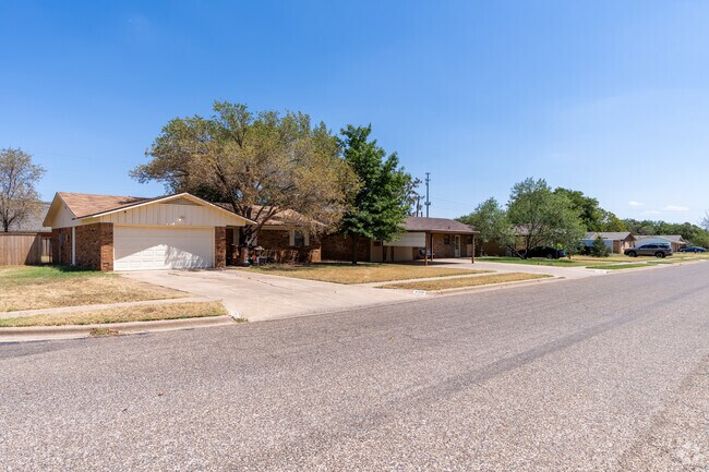 Starter ranch-style homes can be found in the $125,000 in the Wester neighborhood.
