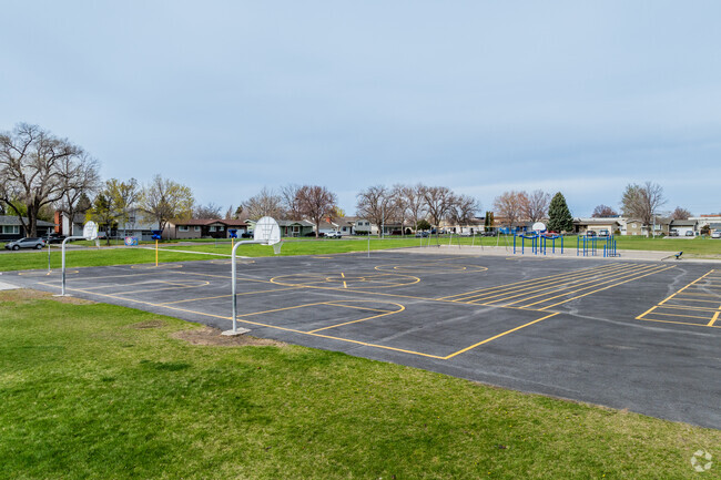 Central Heights School is located in BiIlings.
