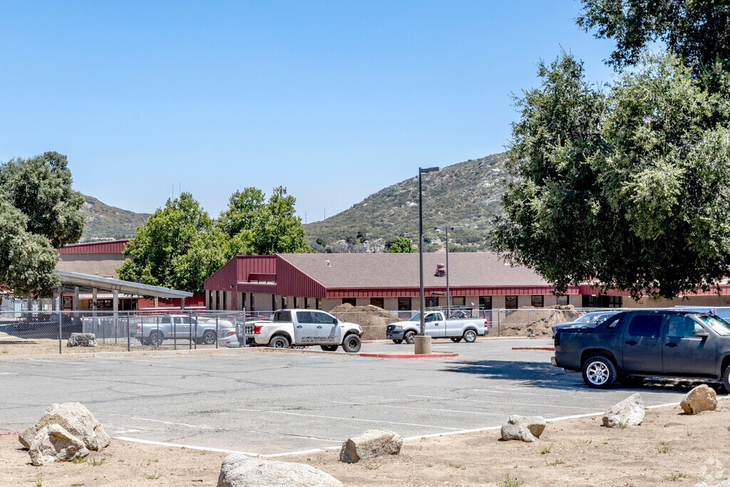 The Hillside Junior/Senior High School in Outlying San Diego County.