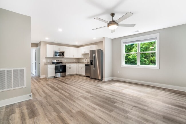 Linwood Creek Apartments, Apex, NC 27502 - photo 6