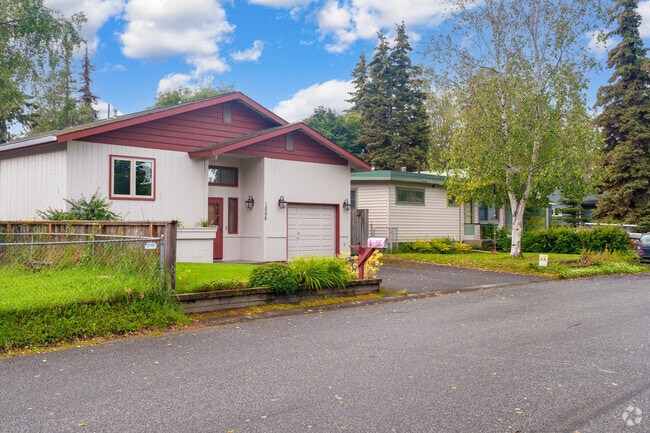 Homes in North Star are often one story with a single-car garage.