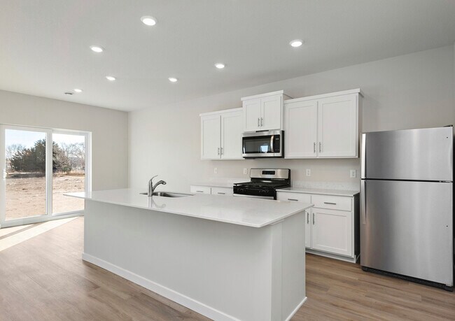 8266 Walnut St unit 37002095, Clear Lake, MN 55319 - photo 4