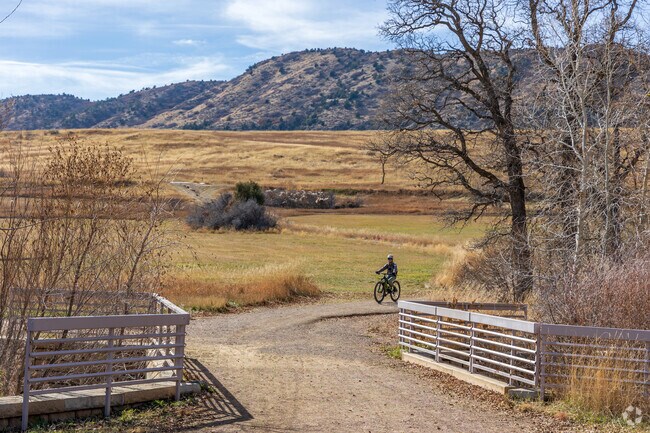 Hildebrand Ranch Park is a popular destination where visitors can walk and bike dirt trails.