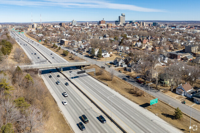 I-80 conveniently connects Columbus Park residents to anywhere they want to go.