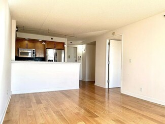 53 Boerum Place Unit 10K, Brooklyn, NY 11201