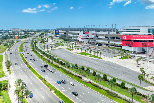 International Speedway Blvd connects Greater Daytona to the rest of it's amazing city.