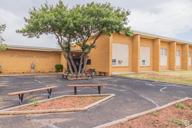 St. Joseph Catholic Elementary School committed to providing a top-notch education.