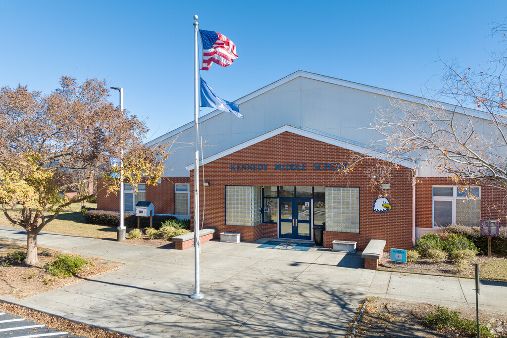 Kennedy Middle School is adjacent to South Aiken High School.