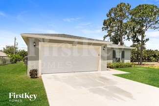 332 NW La Playa St, Port Saint Lucie, FL 34983