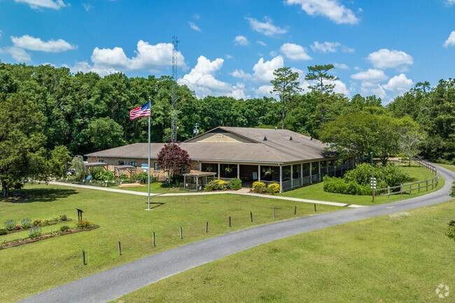 The Environmental Studies Center has a wildlife rehabilitation program to care for and possibly release up to 600 patients a year near Canterbury.