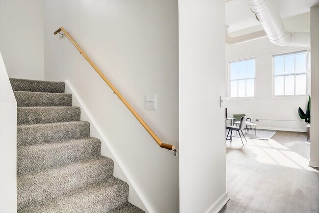 50 N Illinois St unit ID1014594P, Indianapolis, IN 46204 - photo 7