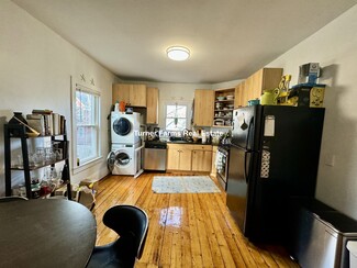 125 Summer St Unit 3, Somerville, MA 02143