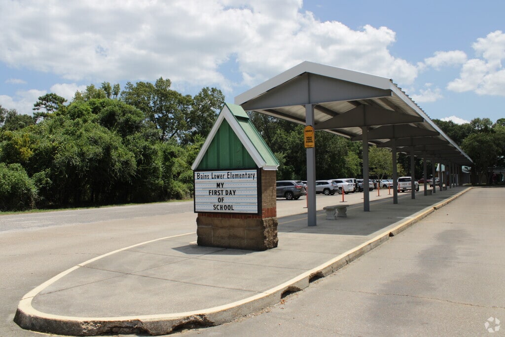 Bains Lower Elementary School
