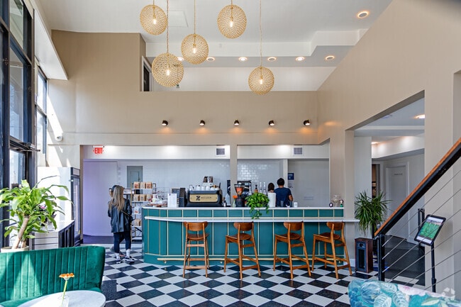 Artizen NYC offers great coffee and snacks for its business occupants in Riverdale.