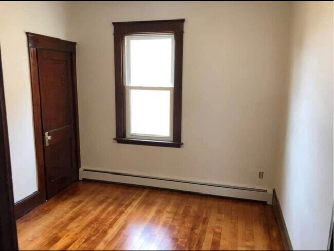 338 Shaw St unit 1st Floor, New Bedford, MA 02745 - photo 7