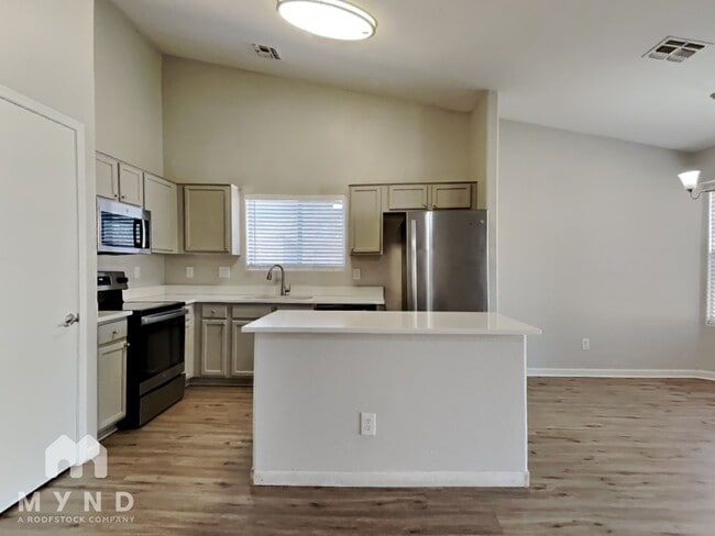 7922 W Whyman Ave, Phoenix, AZ 85043 - photo 7