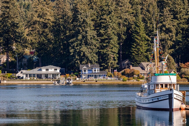 Exceptional architecture sitting along the water front in Gig Harbor North.