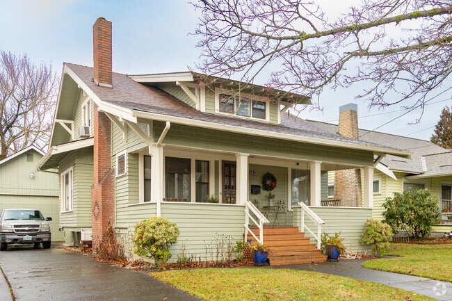 Craftsman home in Overlook includes a detached garage for storage and parking.