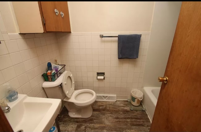 2223-2223 7th Ave unit 1, Rockford, IL 61104 - photo 7