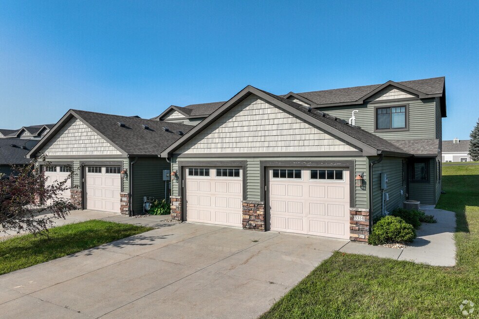Portage Townhomes -Comfort, Style, and a Place to Call Home, Rochester, MN 55901 - photo 1
