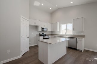 3080 N Arroyo Vista Way, Kuna, ID 83634