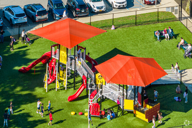 Manor Oaks William Bowie School has beautiful playground area for kids