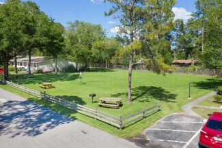 6090 Terry Rd, Jacksonville, FL 32216