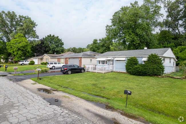 Ranch style homes are very common in Markham.