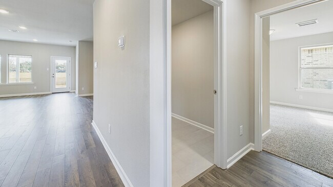 7072 Bexley Ct, Alexandria, LA 71303 - photo 2