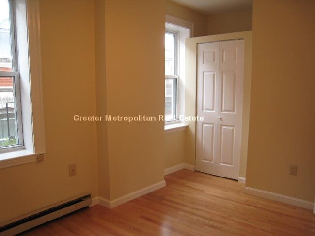 183 Endicott St unit 5, Boston, MA 02113 - photo 5