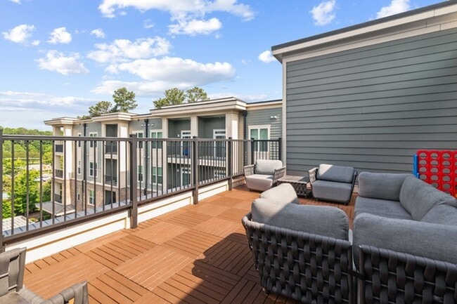 Lantower Weston Corners, Cary, NC 27513 - photo 2