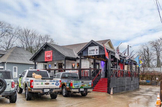 The Ridge and The Attic are must-try BBA and bar restaurants in Whitebridge.