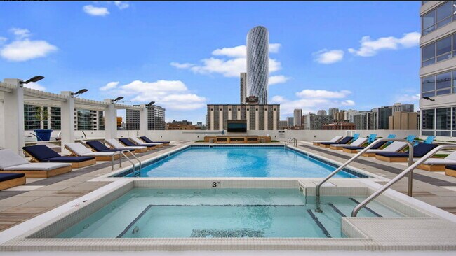 125 S Green St unit 1236A, Chicago, IL 60607 - photo 2